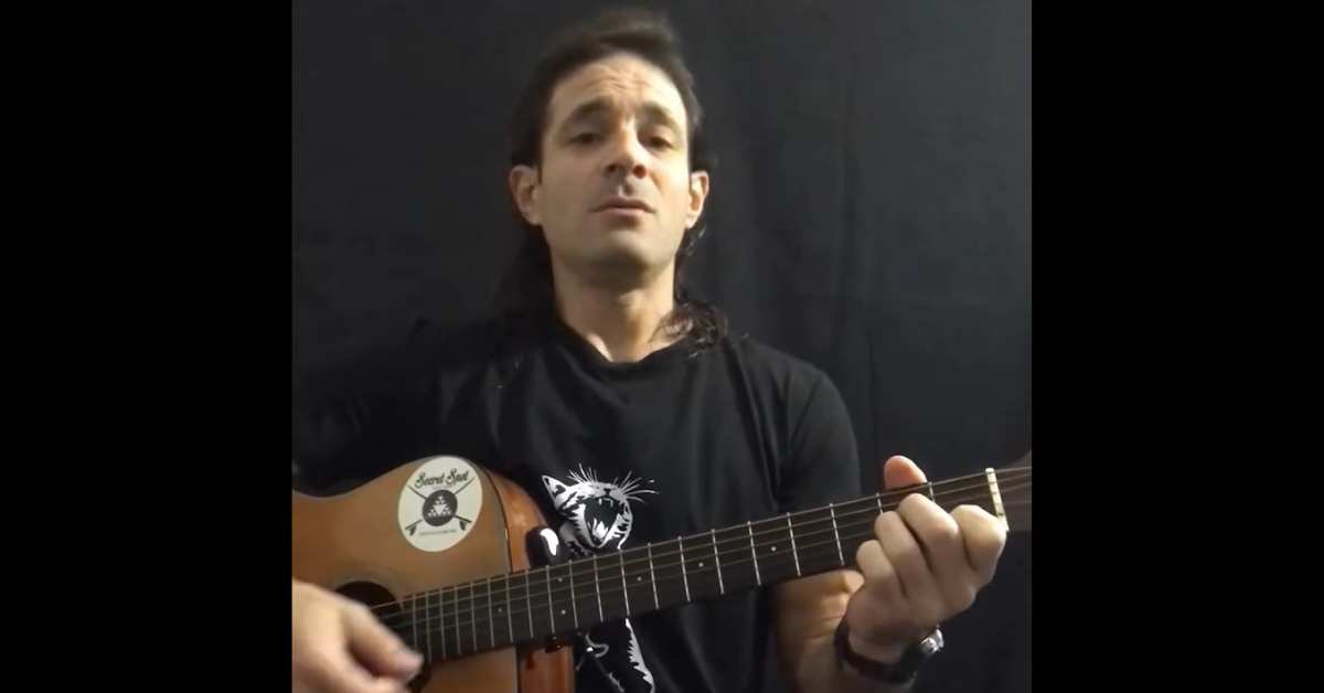 Eddie Signaigo playing One Day by Matis Yahu