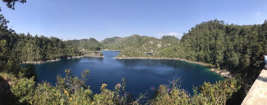 Lagos de Montebello